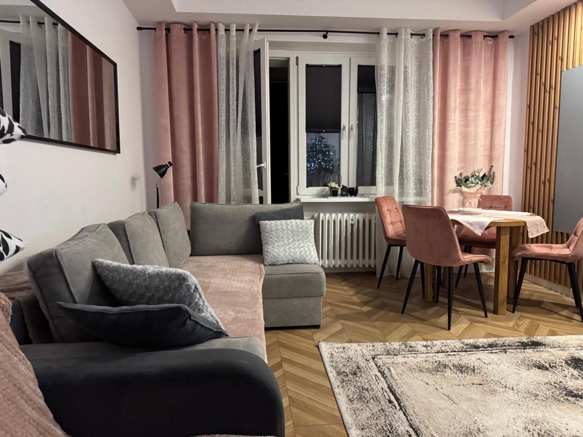 Apartament Na Rzut Beretem Od Zamojskiej Starowki Zamość Exteriör bild