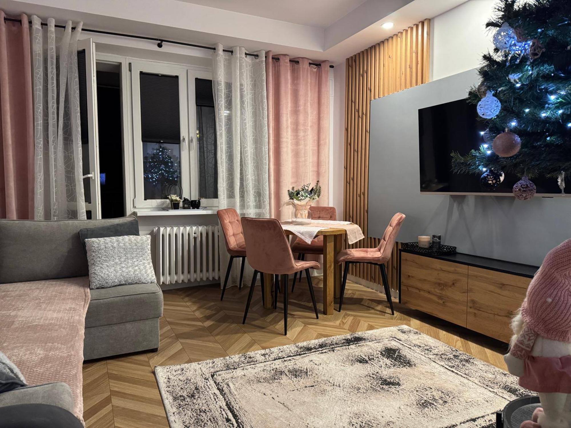 Apartament Na Rzut Beretem Od Zamojskiej Starowki Zamość Exteriör bild